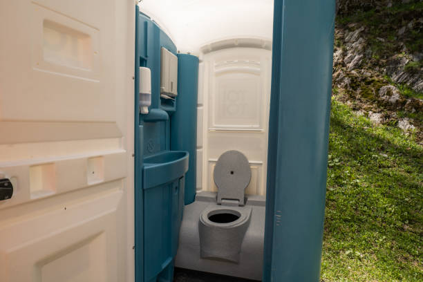 Best Luxury portable toilet rental  in Middlesex, NJ